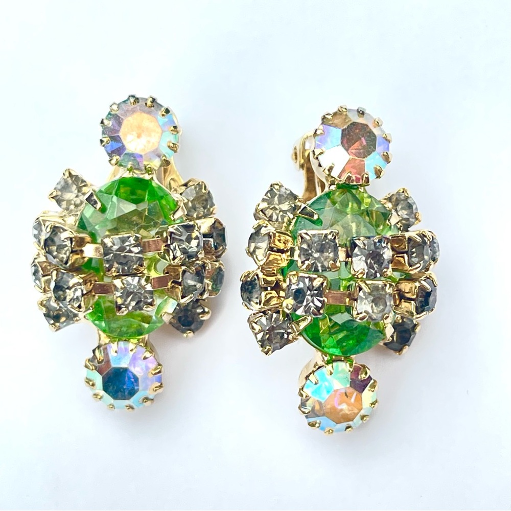 Vintage 50s Rhinestone Earrings | 1950s Clip-on Aurora Borealis Retro Jewelry - Picture 5 of 15